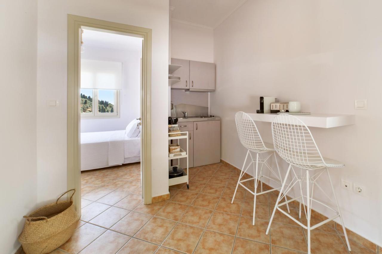 Nysa Residence Menites Экстерьер фото